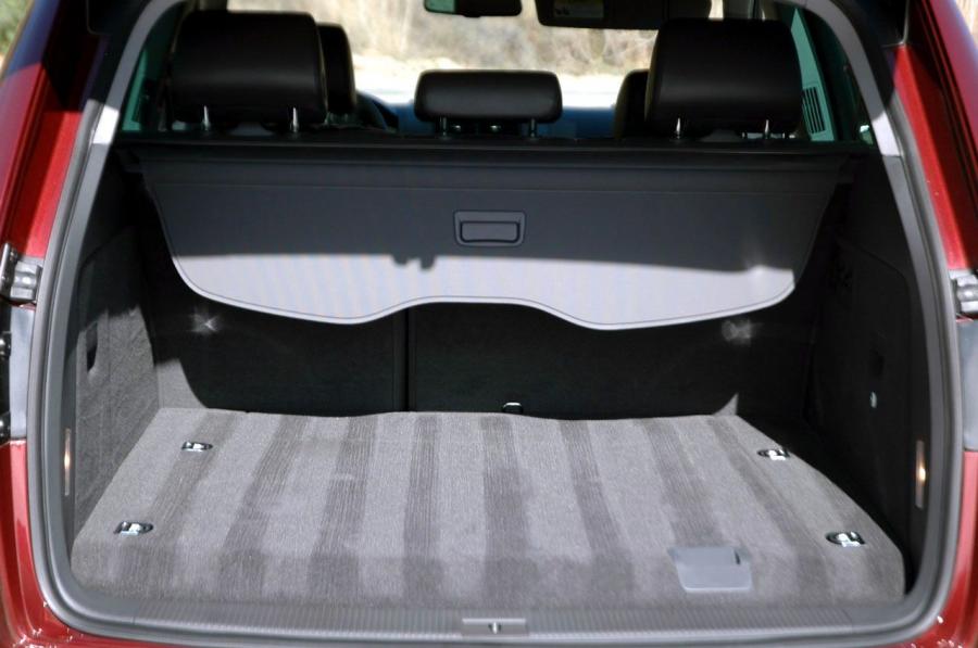  Volkswagen Touareg V6 TDi 2009 года  (фото 22 из 24)